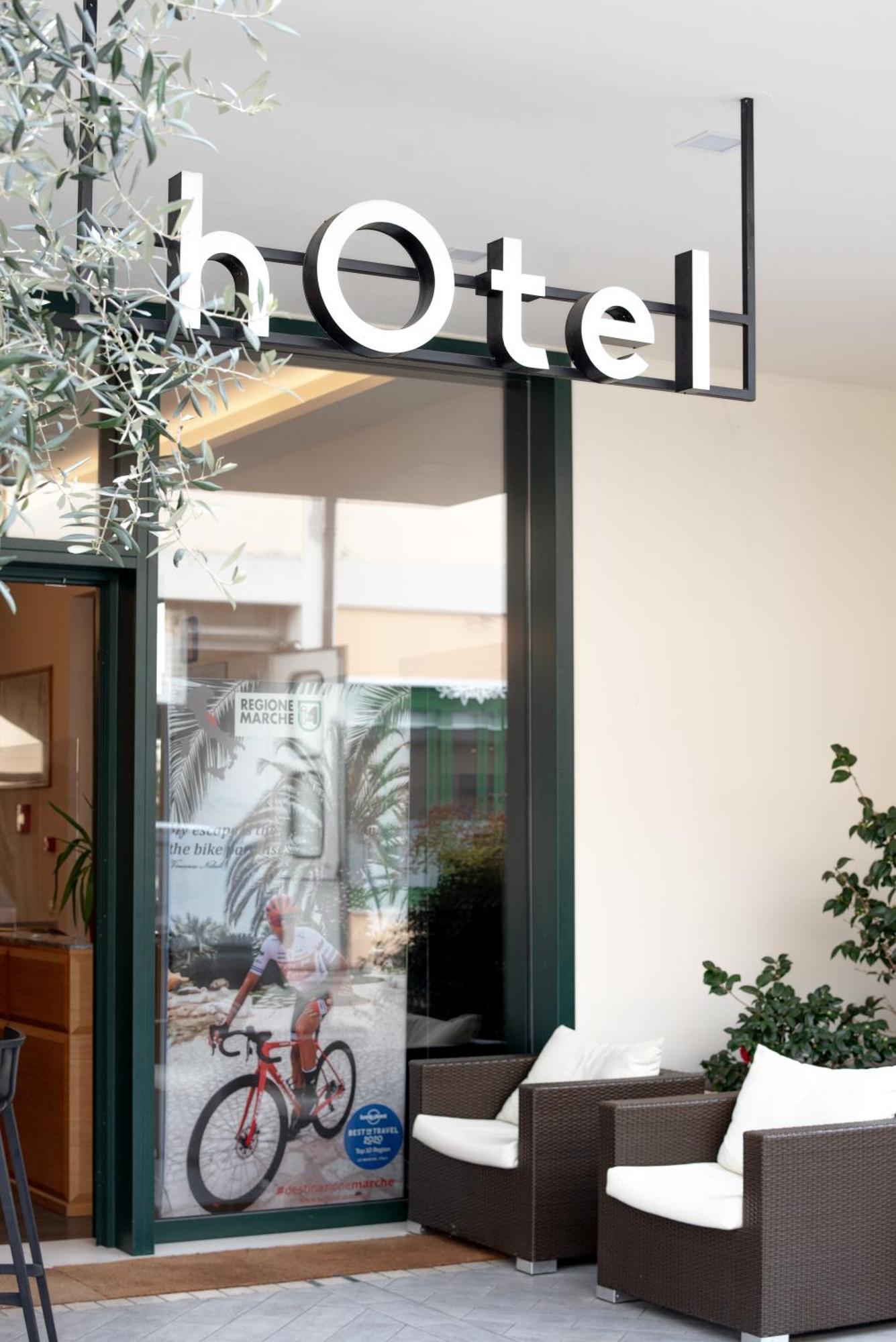 Hotel Ristorante Da Tonino Recanati
